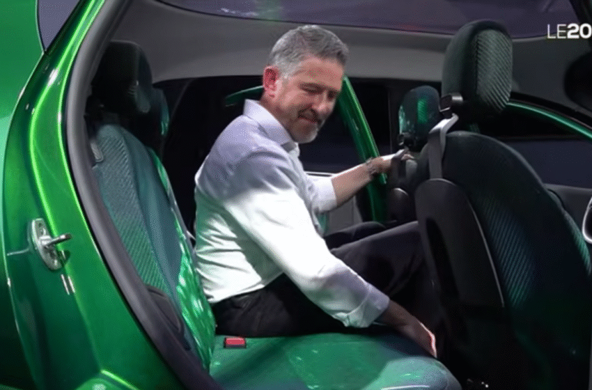  Exclusif TF1 : Découvrez la nouvelle Twingo développée grâce à l’IA ｜TF1 INFO